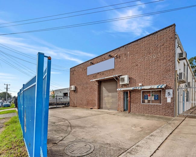 74 Cox Avenue Kingswood NSW 2747 74 Cox Avenue Kingswood NSW 2747