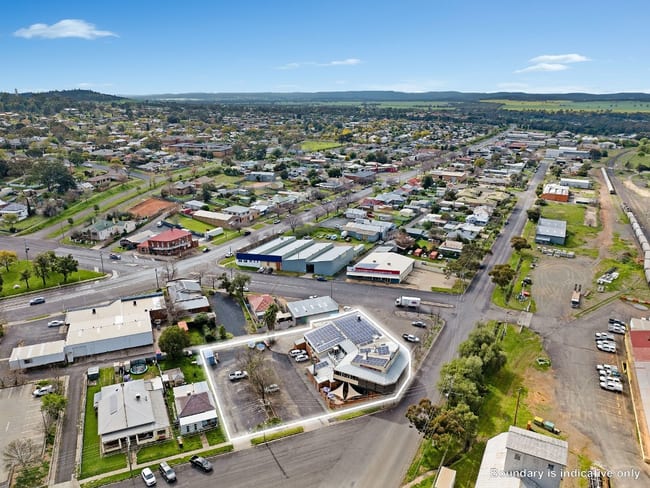 1-3 Caledonia Street Parkes NSW 2870 1-3 Caledonia Street Parkes NSW 2870