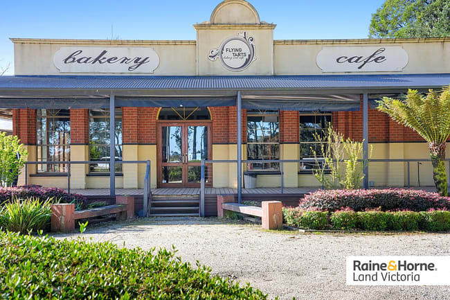 888 Whittlesea-Kinglake Road Kinglake West VIC 3757 888 Whittlesea-Kinglake Road Kinglake West VIC 3757