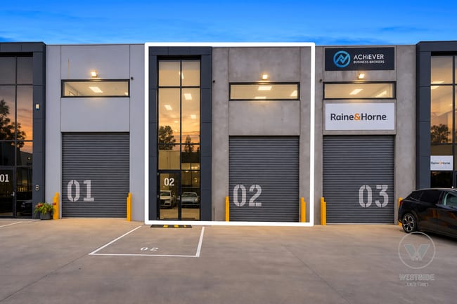 2/40B Wallace Avenue Point Cook VIC 3030