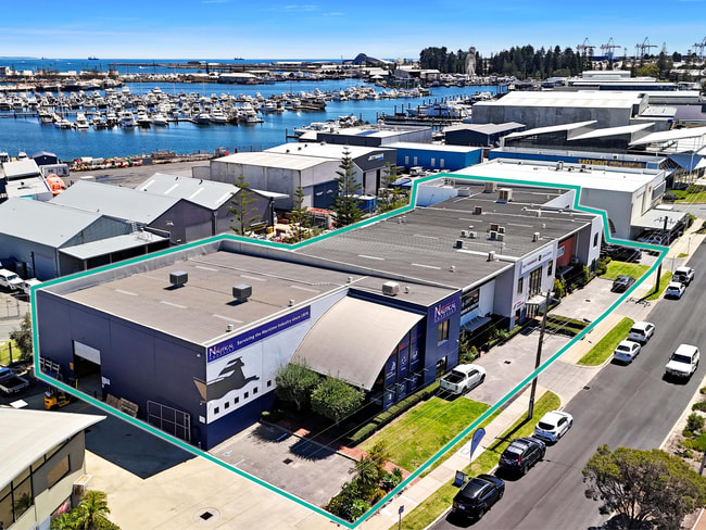 6-10/24 Mews Road South Fremantle WA 6162 6-10/24 Mews Road South Fremantle WA 6162
