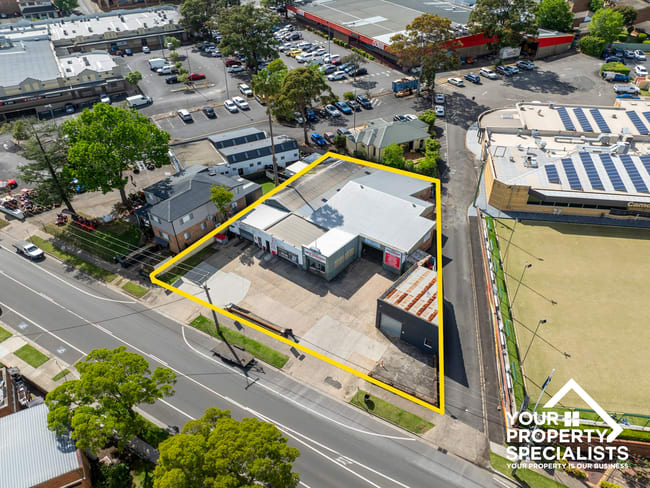 21 Cawdor Road Camden NSW 2570 21 Cawdor Road Camden NSW 2570