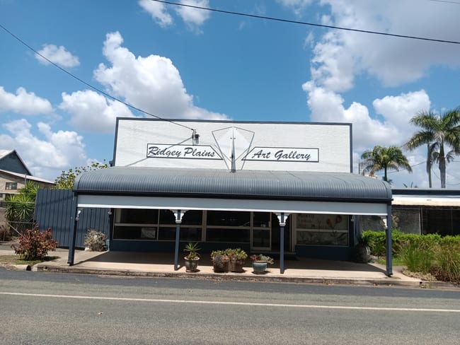 28 Lister St Monto QLD 4630 28 Lister St Monto QLD 4630