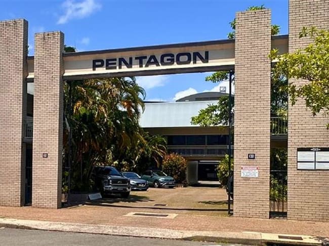 Suite11 (Lot 10)/25 Grafton Street Cairns City QLD 4870 Suite11 (Lot 10)/25 Grafton Street Cairns City QLD 4870