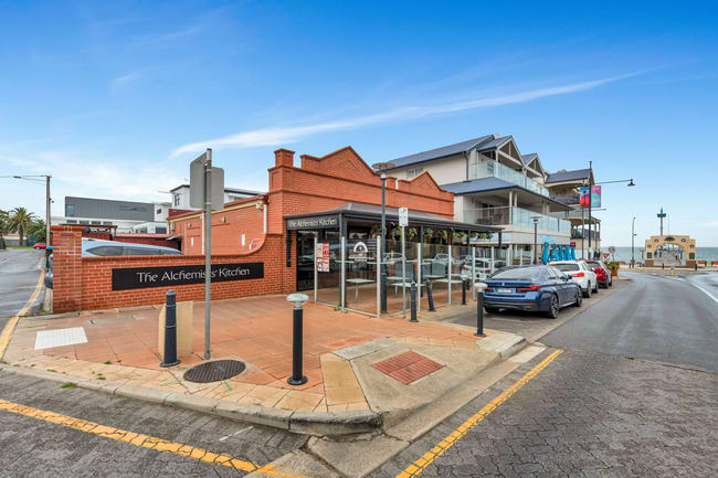 81 Jetty Road Brighton SA 5048 81 Jetty Road Brighton SA 5048