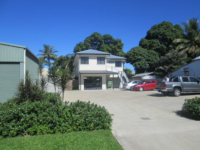 25 Howe Street Cairns North QLD 4870 25 Howe Street Cairns North QLD 4870