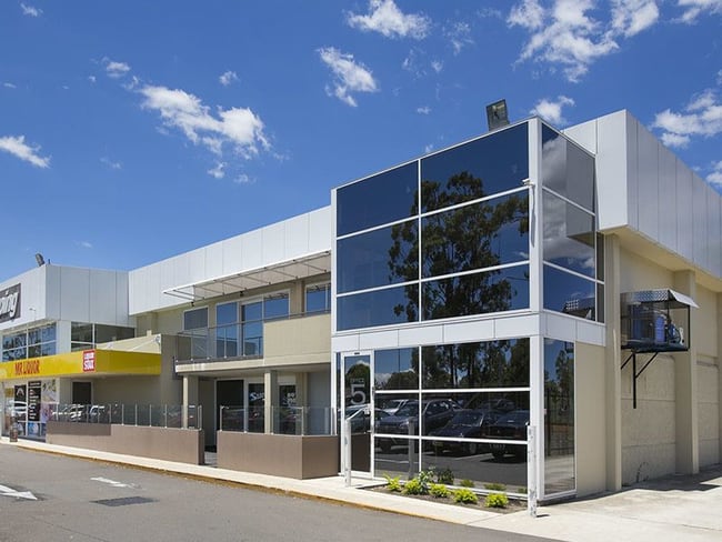 661 Smithfield Road Edensor Park NSW 2176 661 Smithfield Road Edensor Park NSW 2176