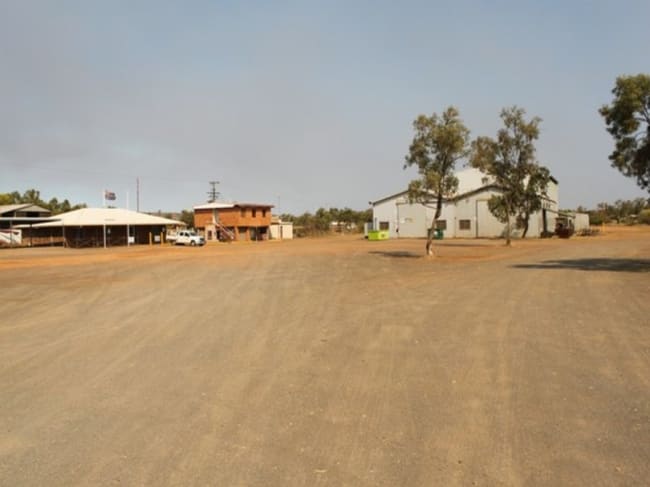 4 Kolongo Crescent Mount Isa QLD 4825
