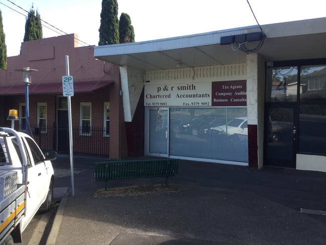 6 Willonga Street Strathmore VIC 3041 6 Willonga Street Strathmore VIC 3041