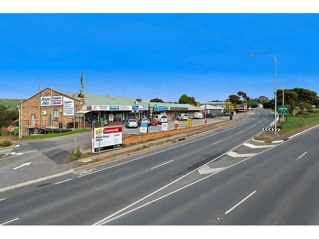 Shop 1A, 88 Victor Harbor Road Old Noarlunga SA 5168 Shop 1A, 88 Victor Harbor Road Old Noarlunga SA 5168