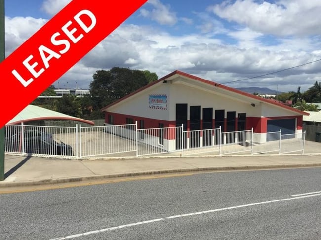 34 Yarroon Street Gladstone City QLD 4680 34 Yarroon Street Gladstone City QLD 4680