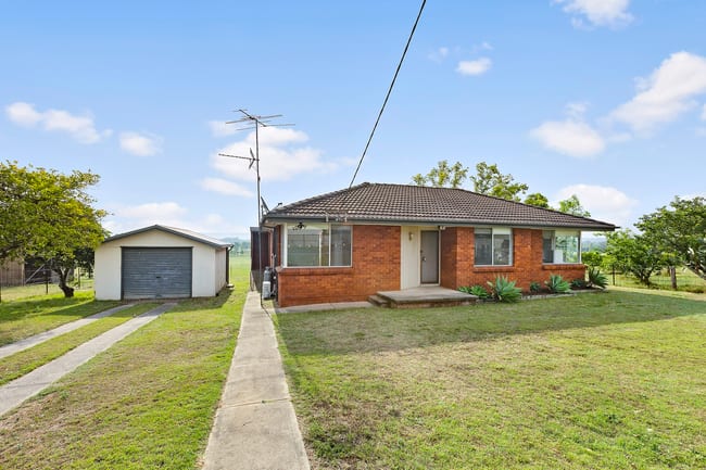 122 Bathurst Street Pitt Town NSW 2756 122 Bathurst Street Pitt Town NSW 2756