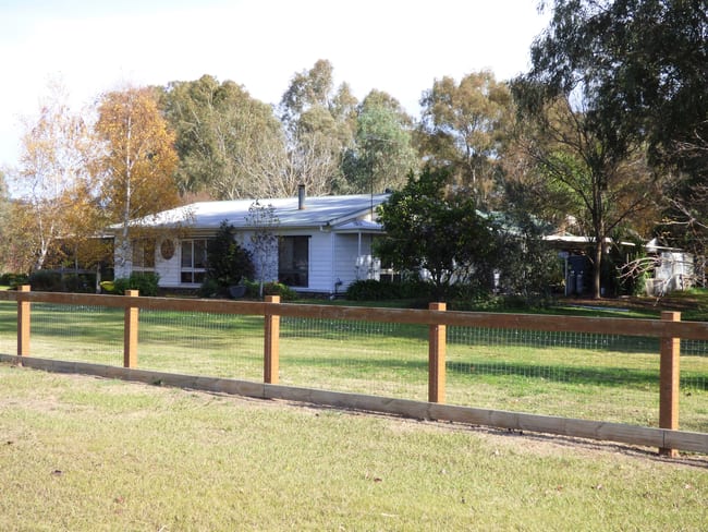 128 Back Road Whorouly VIC 3735