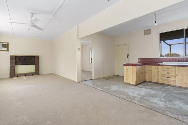 78 Clements Road Cobdogla SA 5346 78 Clements Road Cobdogla SA 5346