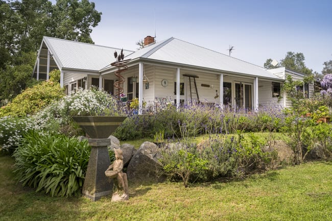 237 Long Gully Road Violet Town VIC 3669 237 Long Gully Road Violet Town VIC 3669