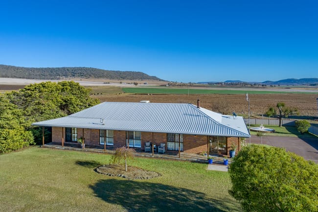 "Alfred Park" 357 Pilton Valley Road Pilton QLD 4361