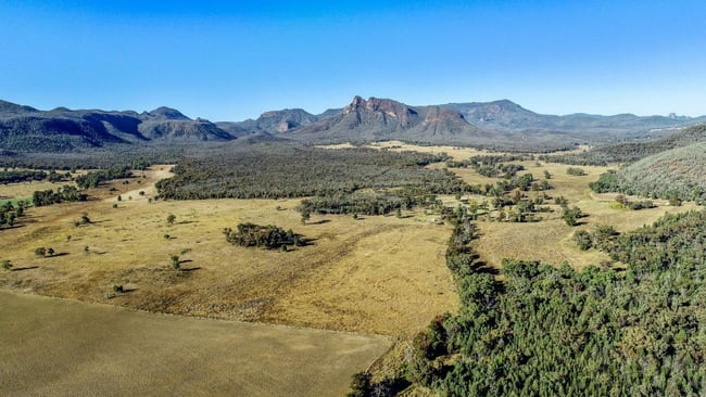 849 Guinema Goorianawa Road Coonabarabran NSW 2357 849 Guinema Goorianawa Road Coonabarabran NSW 2357