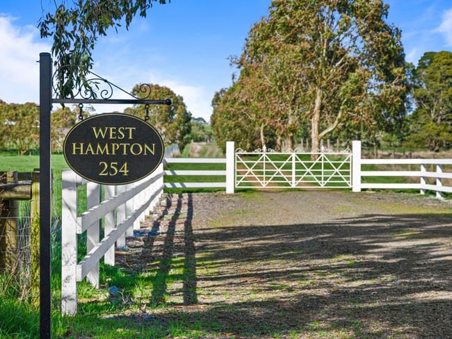254 Newtons Lane Trentham VIC 3458 254 Newtons Lane Trentham VIC 3458