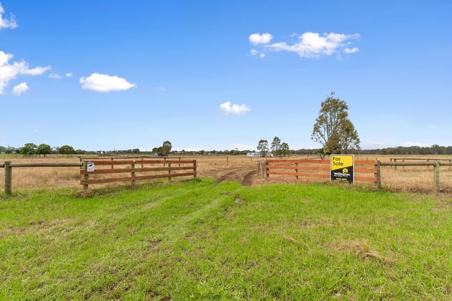 CA 29-30 Centre Road Sale VIC 3850