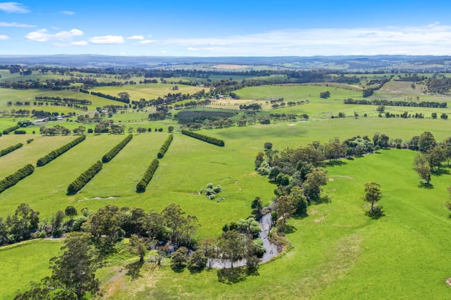 90 Anstey Road Tanjil South VIC 3825