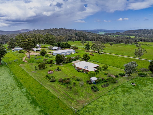 114 Walter Pierce Road Hazelvale WA 6333 114 Walter Pierce Road Hazelvale WA 6333