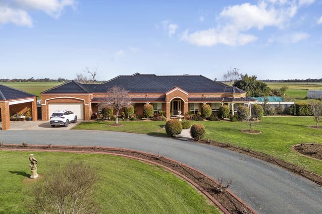 154 Railway Road Rochester VIC 3561