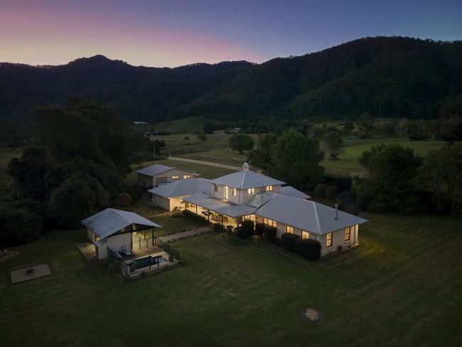 469 Crossmaglen Road Bonville NSW 2450