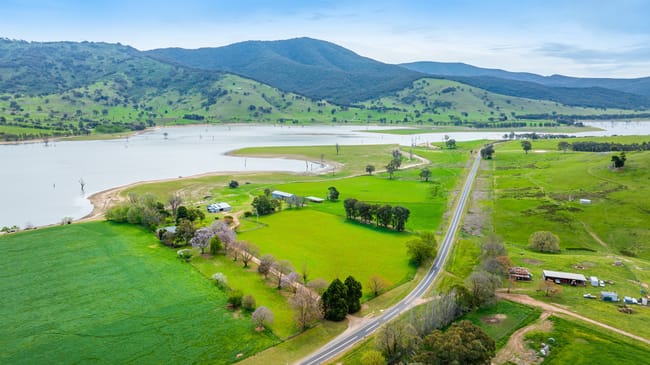 4115 Murray River Road Thologolong VIC 3691