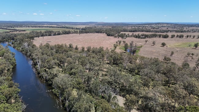 8 Screening Plant Road Cynthia QLD 4627 8 Screening Plant Road Cynthia QLD 4627