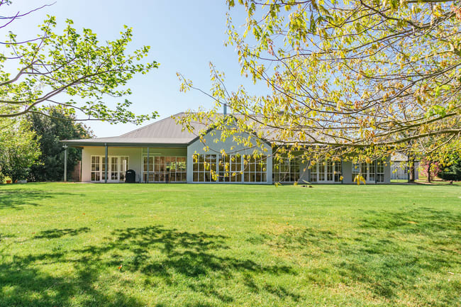 136 Coolart Road Tuerong VIC 3915 136 Coolart Road Tuerong VIC 3915
