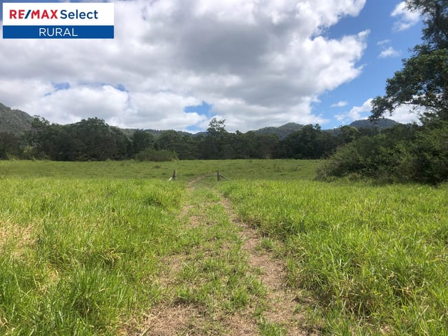 1332 Calen Mount Charlton Road Mount Charlton QLD 4741