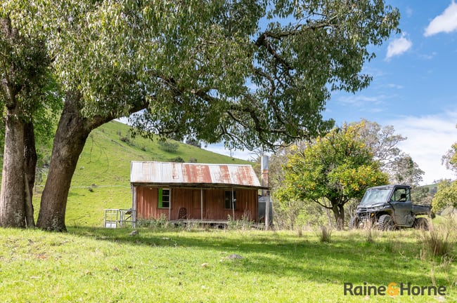 Lot 3/2553 Campfire Road Walcha NSW 2354 Lot 3/2553 Campfire Road Walcha NSW 2354