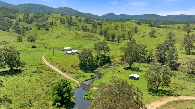 "Bridlevale" 83 Nuggety Gully Rd Nowendoc NSW 2354 "Bridlevale" 83 Nuggety Gully Rd Nowendoc NSW 2354