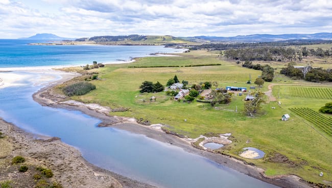 11264 Tasman Highway Little Swanport TAS 7190 11264 Tasman Highway Little Swanport TAS 7190