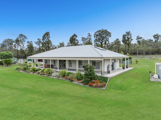 52 Bibaringa Court Seaton VIC 3858