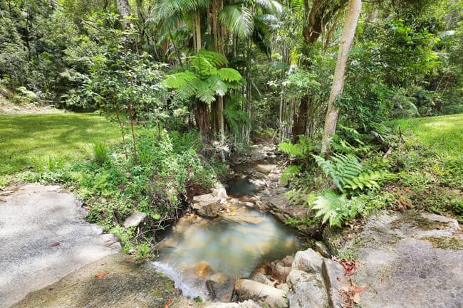 138 Araluen Road Tallebudgera Valley QLD 4228 138 Araluen Road Tallebudgera Valley QLD 4228