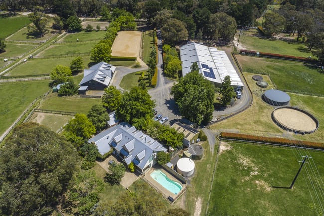 15 Bailey Road Macedon VIC 3440 15 Bailey Road Macedon VIC 3440