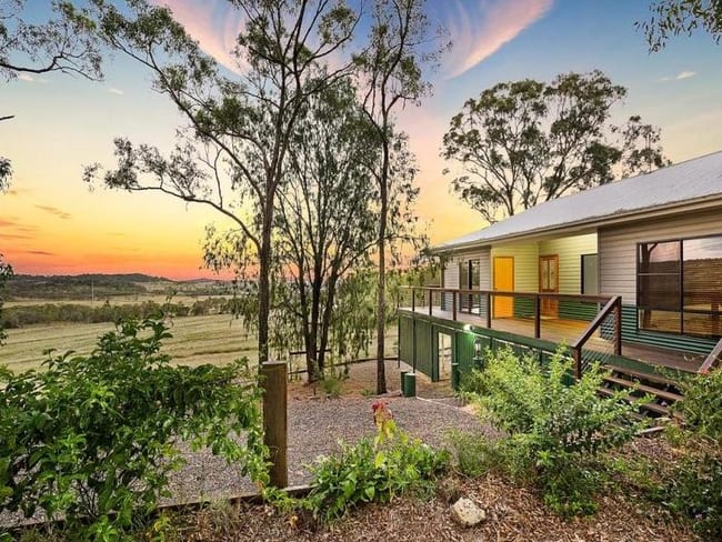 38 Preston Road Preston QLD 4352