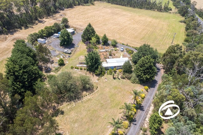 235 Tonimbuk Road Bunyip North VIC 3815 235 Tonimbuk Road Bunyip North VIC 3815
