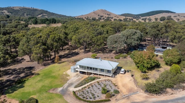 305 Ghin Ghin Road (Seymour District) Whiteheads Creek VIC 3660