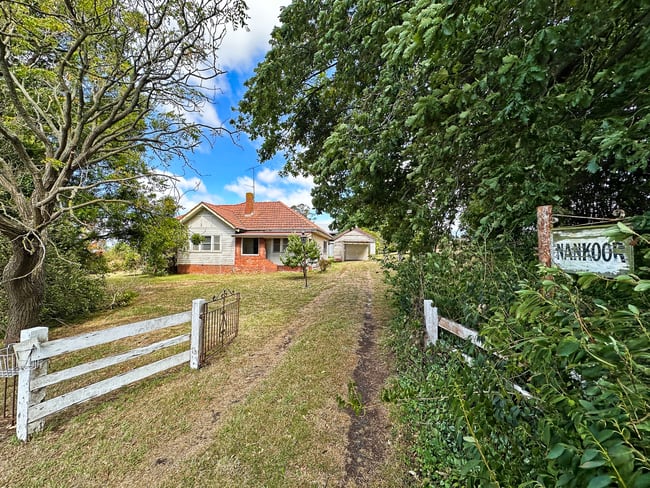 365 Rokeby-Jindivick Road Jindivick VIC 3818 365 Rokeby-Jindivick Road Jindivick VIC 3818