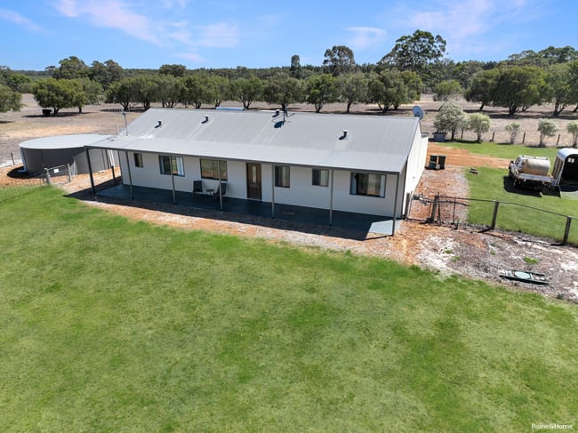 235 Corimup Road Manypeaks WA 6328 235 Corimup Road Manypeaks WA 6328