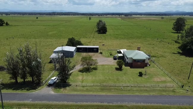 143 Sutherlands Lane Bellimbopinni NSW 2440 143 Sutherlands Lane Bellimbopinni NSW 2440