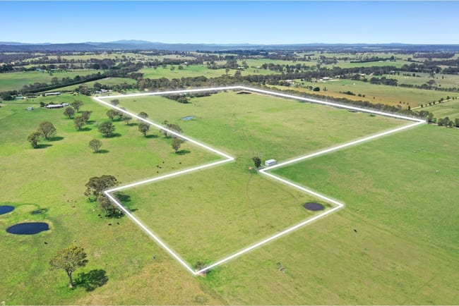 381 Phillips Lane Lucknow VIC 3875