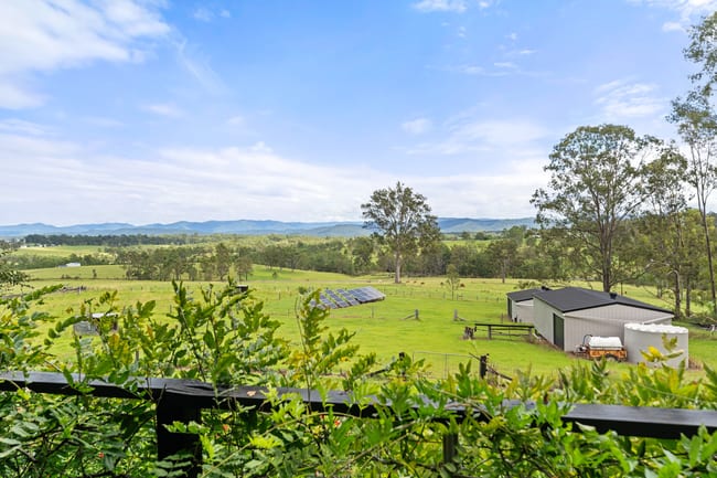 3030 Clarence Way Winegrove NSW 2460 3030 Clarence Way Winegrove NSW 2460