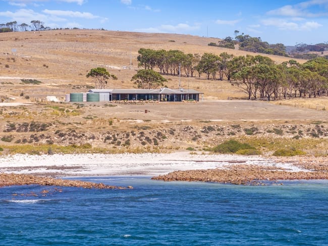 68 FREEOAK Road Wisanger SA 5223