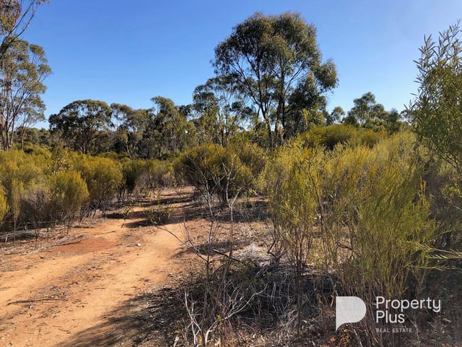 8 Boort-Wedderburn Road Wedderburn VIC 3518