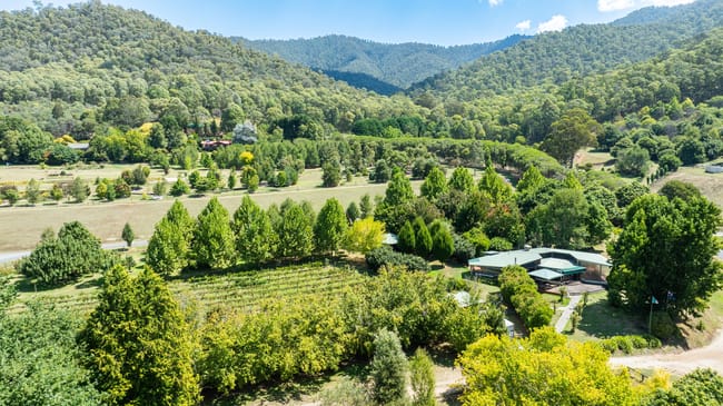 217a Simmonds Creek Road Tawonga South VIC 3698 217a Simmonds Creek Road Tawonga South VIC 3698
