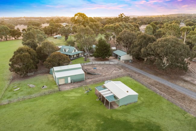 133 Springvale Road Lockwood South VIC 3551 133 Springvale Road Lockwood South VIC 3551