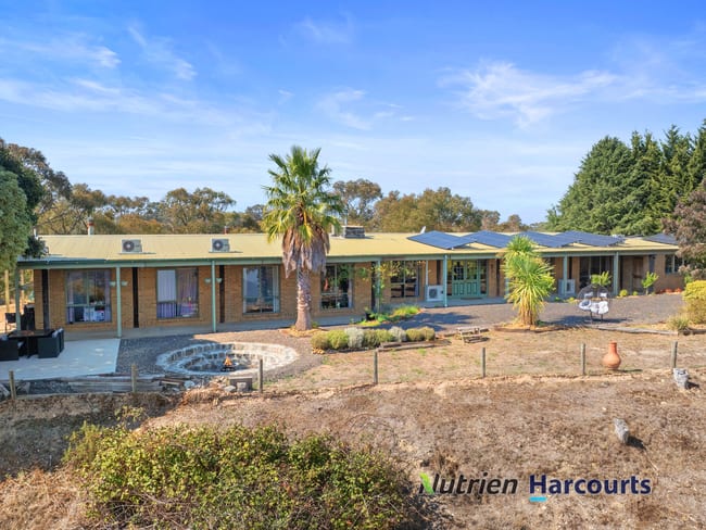 8 Old Spring Valley Road Flowerdale VIC 3717 8 Old Spring Valley Road Flowerdale VIC 3717